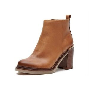 Vince Camuto Gorgan Light Cognac Tan Leather Block Heel Ankle Bootie Boots